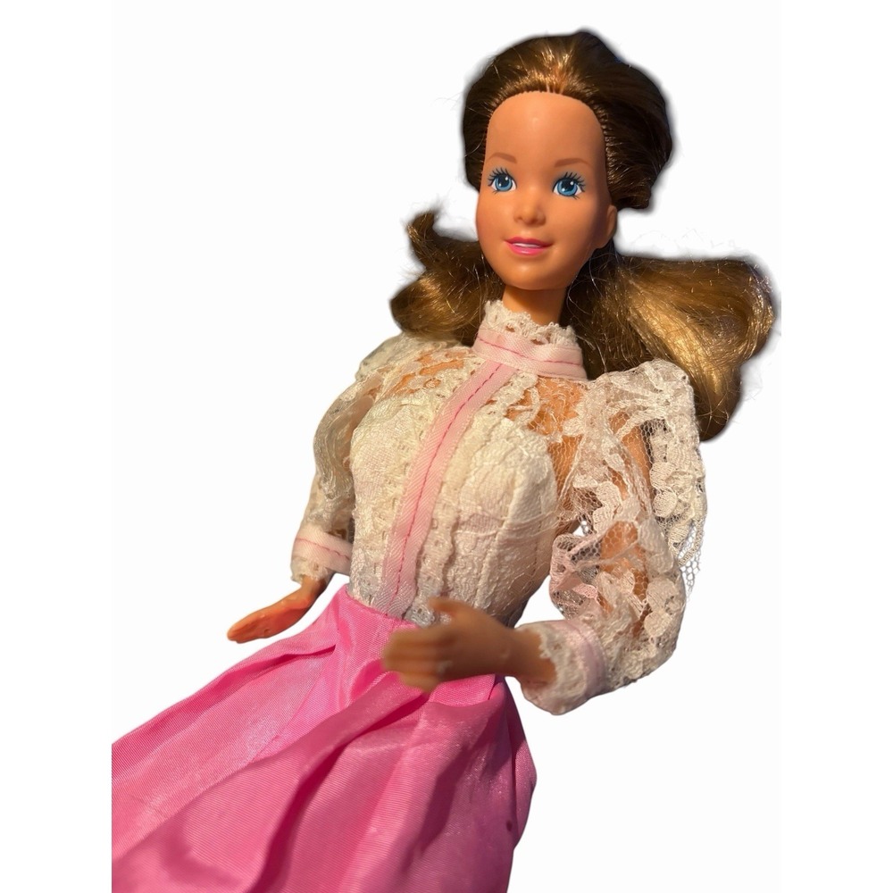 Vintage Barbie  - 1984 The Heart Family‎ Mom Doll Mattel #9078 With Brush